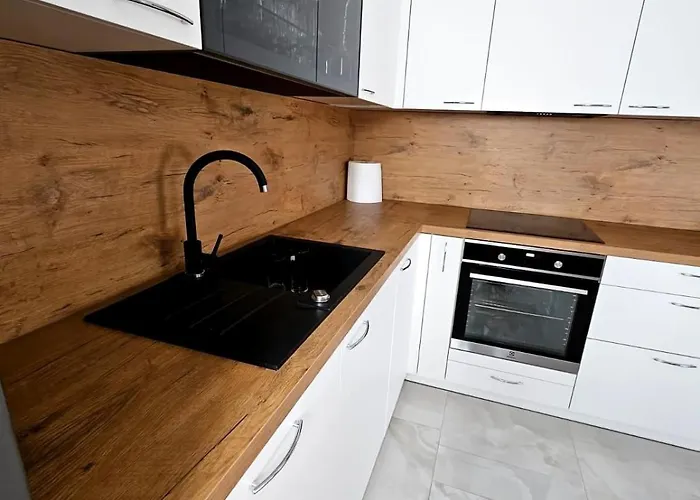 Three Bedroom * זאדאר